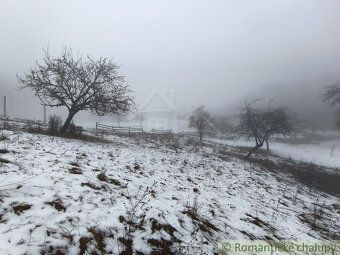 Ponúkame na predaj krásny veľký pozemok o výmere 2963m2. Poz