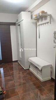 Typ: 4-izbový byt Ulica: centrum Obec: Podvysoká
videoprezen