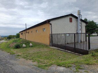 Ponúkame na predaj väčšiu časť funkčného výrobno-prevádzkové