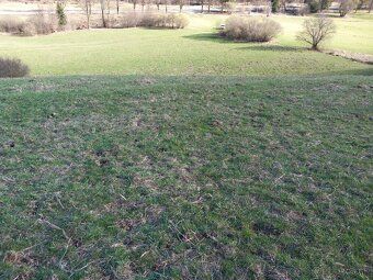 Ponukame na predaj pozemok vo Vratnej doline ( Terchova ) s 