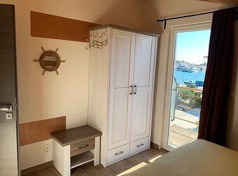 Na predaj 1/2 dvojdomu s 3 apartmánmi v Chorvátskom meste Ro