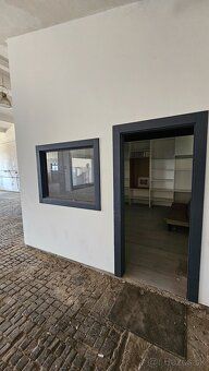 Prenajmem v Žiline na Závodskej ceste halu o výmere 255 m² v