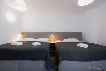 Ponúkame na predaj priestranný a svetlý apartmán nachádzajúc