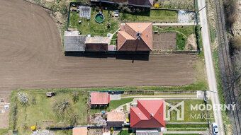 Typ: Pozemok pre rodinné domy Ulica: - Obec: Šurianky
Modern
