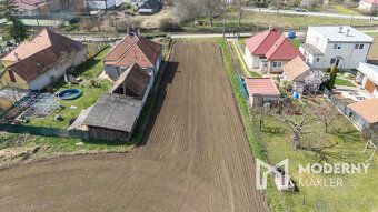 Typ: Pozemok pre rodinné domy Ulica: - Obec: Šurianky
Modern