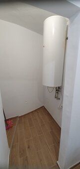 🏡Ponúkame na predaj4 podlažný polyfunkčný objekt v Prešove.
