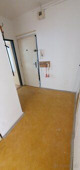 Predám 2-izbový byt v centre Senice na Hviezdoslavovej ulici