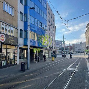 Kompletne zrekonštruovaný 3-izb. byt na Obchodnej ul. v Star