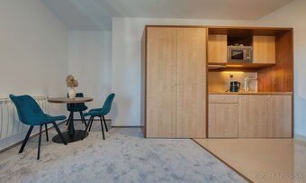 ***Nové fotografie*** ***Nová cena***
Váš moderný kúsok Tati