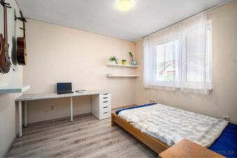 Typ: Rodinný dom Ulica: Dolne Orešany Obec: Dolné Orešany
 
