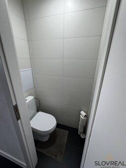 SLOVREAL ponúka na predaj veľmi pekný a priestranný 3 izbový
