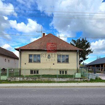 🏠 CHCETE BÝVAŤ VO VLASTNOM? TENTO DOM ČAKÁ NA VAŠE NÁPADY! M