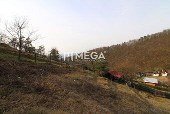 Mega realitná kancelária exkluzívne ponúka na predaj záhradu