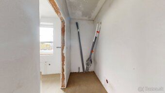 AVE estate ponúka na predaj 4 izbové rodinné domy v tichej l