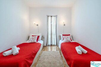 HR-reality vám ponúka na predaj, apartmány v prvom rade pri 