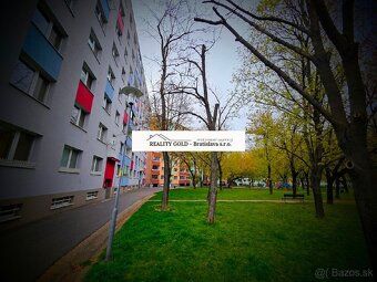 2 izbový ESTÓNSKA - 50 m2 - BRATISLAVA - voľný !!...........