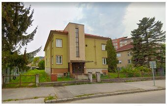 Ponúkame na PRENÁJOM ZREKONŠTRUOVANÝ a PRIESTRANNÝ 2 izbový 