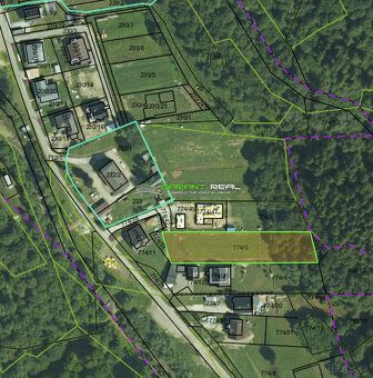 Ponúkame na predaj 2 stavebné pozemky o výmere 850 m2 a 1150