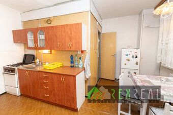 Realitná kancelária REX REAL,s.r.o. ( maklér: Mgr. Milena Bo