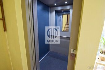 Peter Zakuťanský z realitnej kancelárie AURUM vám ponúka na 