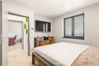 Ponúkame na predaj nadštandardnú 4- izbovú novostavbu rodinn