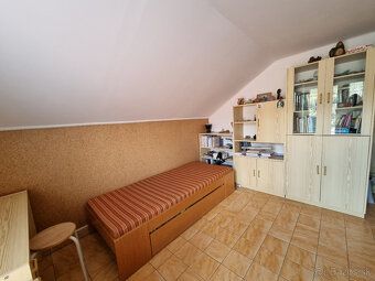 REALITY PROGRES, s.r.o. PONÚKA TEHLOVÝ RODINNÝ DOM s GARÁŽOU