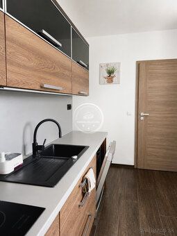 Predám 3-izbový byt (65 m²) na 6/7 poschodí s výťahom v obľú