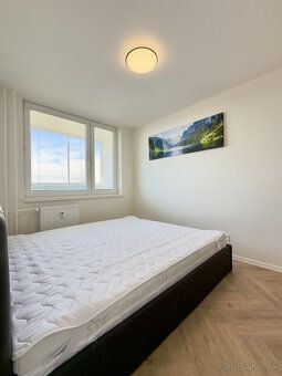 Ponúkam na prenájom štýlový a úplne nový 2-izbový byt na Zup