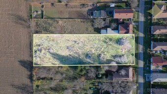 Premium Living ponúka na predaj dva krásne, slnečné stavebné