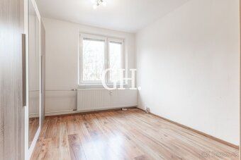 Na predaj ponúkame 3-izbový byt nachádzajúci sa vo vyhľadáva