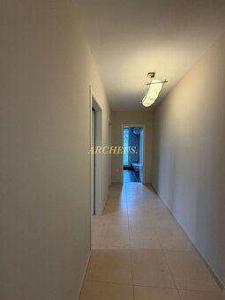 3-izbový apartmán v 1. línii pri mori – Drač (Durrës), Albán