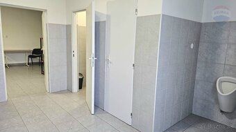 EXKLUZÍVNE LEN U NÁS! Realitná kancelária RE/MAX Family Nitr