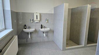 EXKLUZÍVNE LEN U NÁS! Realitná kancelária RE/MAX Family Nitr