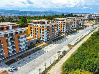 CENTURY 21 Lištiak Team Vám ponúka na predaj priestranný 4 i