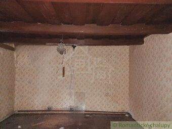 Ponúkame na predaj starší rodinný dom v Kalinčiakove, v tich
