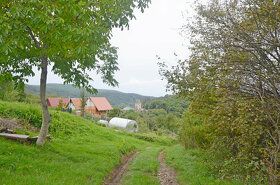 !!! REZERVOVANÉ !!!
Ponúkame Vám na predaj poschodovú chatu 