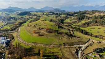 Projekt Bývanie nad kaštieľom vo Vyšnom Kubíne prináša jedin