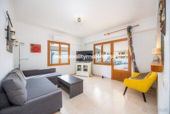 Tento útulný apartmán sa nachádza v obľúbenej lokalite Cala 