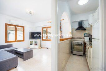 Tento útulný apartmán sa nachádza v obľúbenej lokalite Cala 