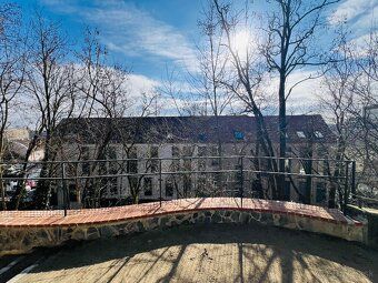 🏰 Tam, kde sa história Nitry stretáva s moderným bývaním…
Pr