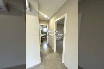 PRIVLAKA - ŠKRAPAVAC - apartmán na prízemí bytového domu s c