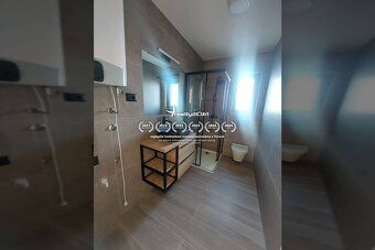 PRIVLAKA - na predaj penthouse 80,16 m2 so strešnou terasou 