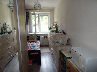 Typ: 3-izbový byt Ulica: - Obec: Vyhne
Realitná kancelária S