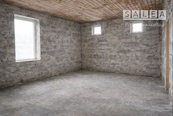Typ: Rodinný dom Ulica: - Obec: Beša
SaleA- Váš partnér v re