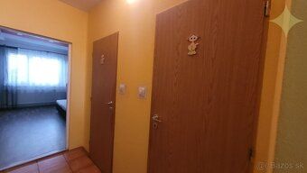 Ponúkame na prenájom 2-izbový zrekonštruovaný byt o výmere 4