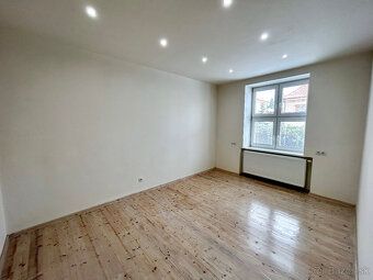 Do dlhodobého prenájmu ponúkame kompletne zrekonštruovaný a 