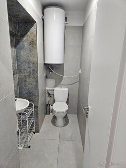 Ponúkame na dlhodoby prenájom luxusný 3-izbovy byt, situovan