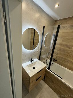 Typ: 2-izbový byt Ulica: Ladožská Obec: Košice-Nad jazerom
*