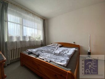 Ponúkame na predaj 4 izbový rodinný dom v obci Poľný Kesov.
