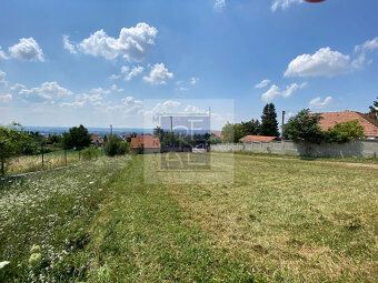 Ponúkame na predaj stavebný pozemok Hornozoborská ul., Nitra